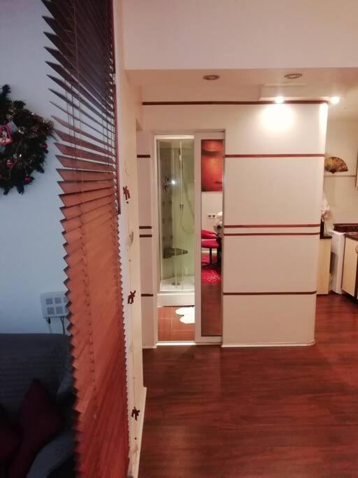 Ferienwohnung Sofia Zen - On Metro, Ultra Fast Wi-Fi Exterior foto